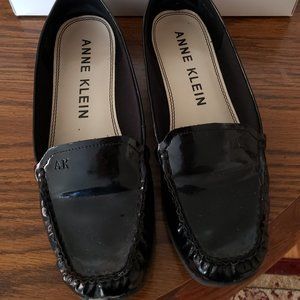 Anne Klein Patent leather loafer dress shoes